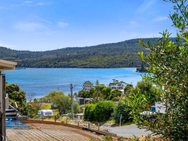 Land for sale in Nubeena, Tasmania
