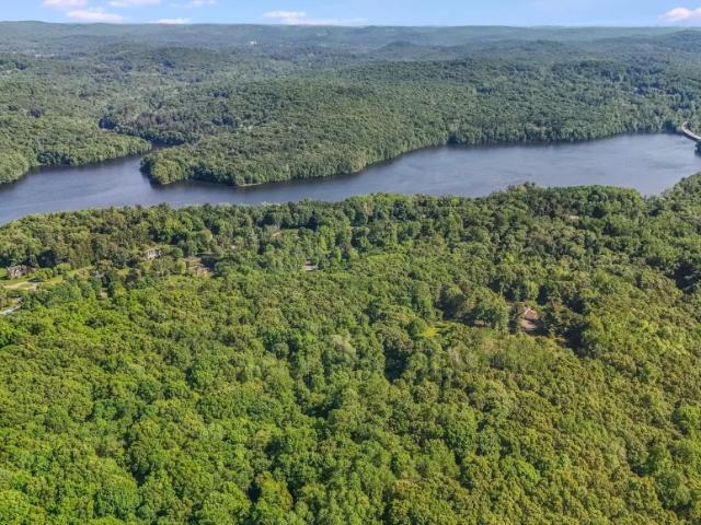 Land for sale in Amawalk, New York