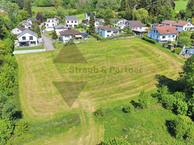 Grundstück kaufen in Menziken, Aargau