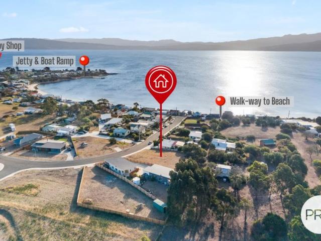 Land for sale in Opossum Bay, City of Clarence
