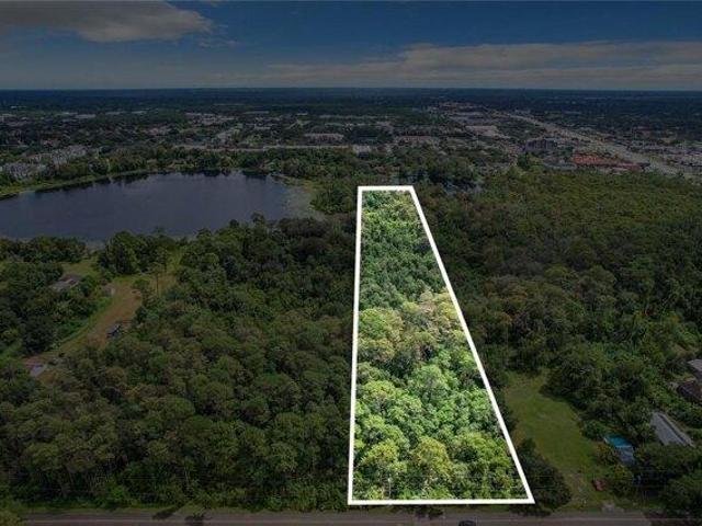 Land for sale in University, Florida