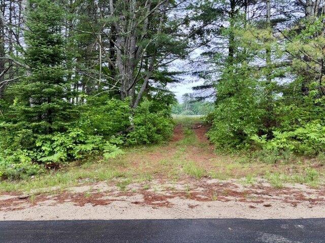Land for sale in Paris, Maine