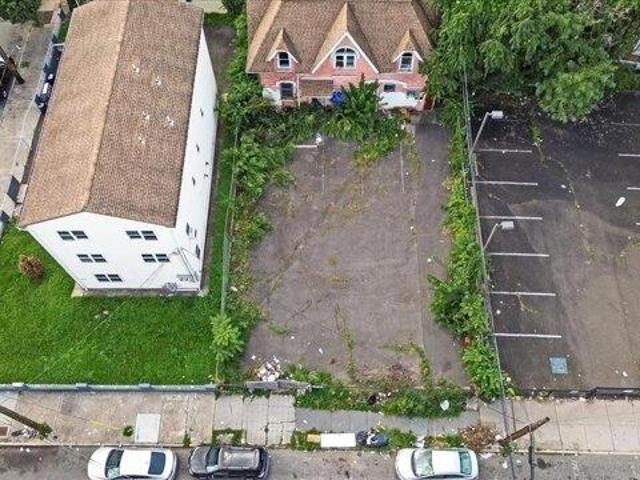 Land for sale in Paterson, Passaic County