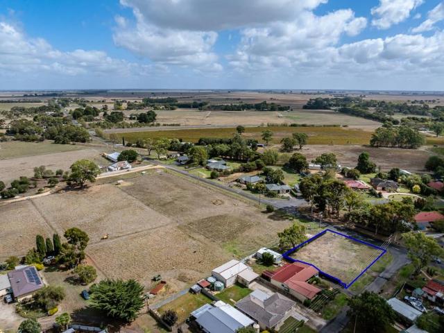 Land for rent in Comaum, South Australia