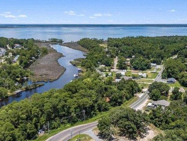 Land for sale in Pensacola, Florida