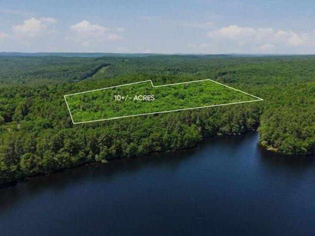 Land for sale in Petersham, Massachusetts