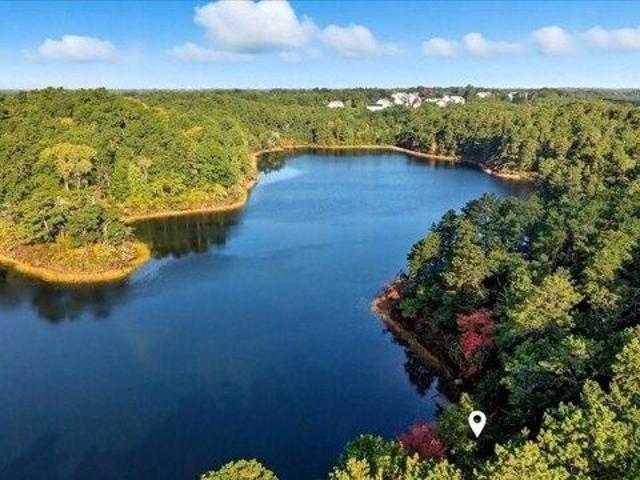 Land for sale in Manomet, Massachusetts