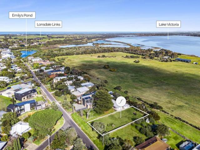 Land for sale in Point Lonsdale, Borough of Queenscliffe