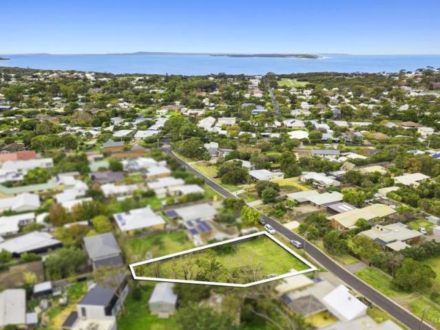 Land for sale in Point Lonsdale, Borough of Queenscliffe
