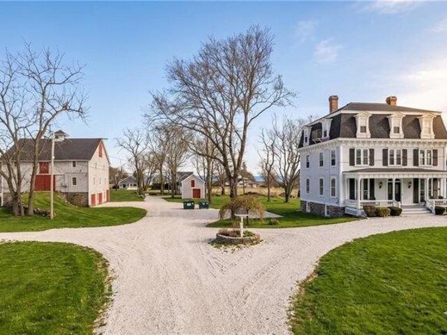 Land for sale in Portsmouth, Rhode Island