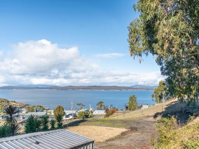 Land for sale in Primrose Sands, Tasmania