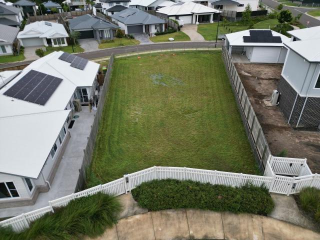 Land for sale in Shoreline Elements, Greater Brisbane