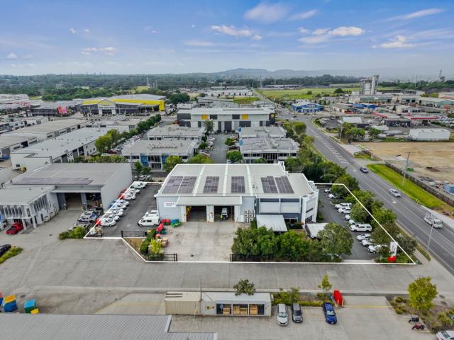 Warehouse for sale in Toombul, Queensland