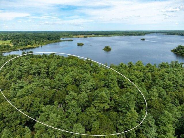 Land for sale in Rochester, Massachusetts