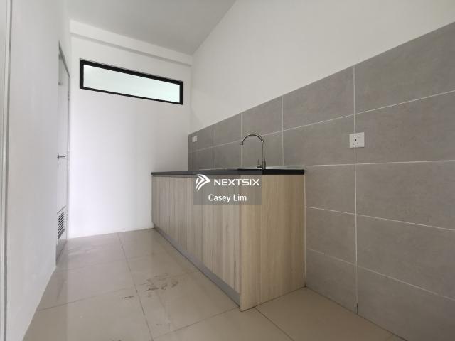 Shop for sale in Johor
