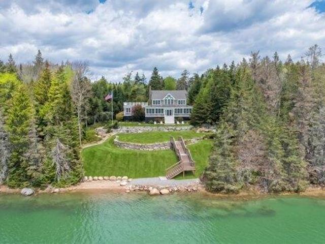 Land for sale in Stonington, Maine