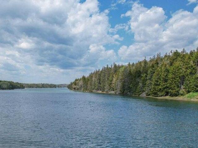 Land for sale in Stonington, Maine