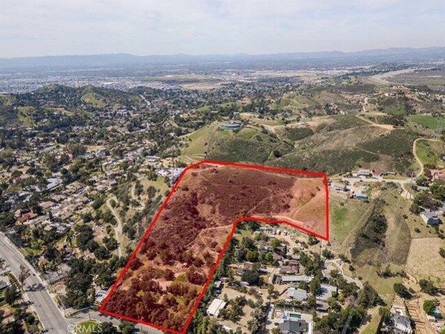 Land for sale in Sunland