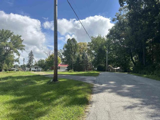 Land for sale in Syracuse, Indiana