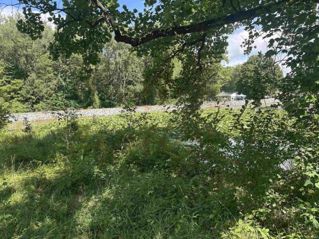 Land for sale in Syracuse, Indiana