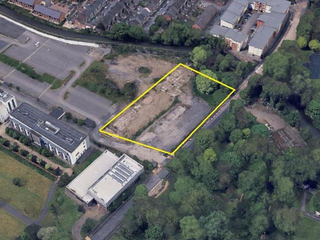 Land for rent in Stoke, Stoke-on-Trent