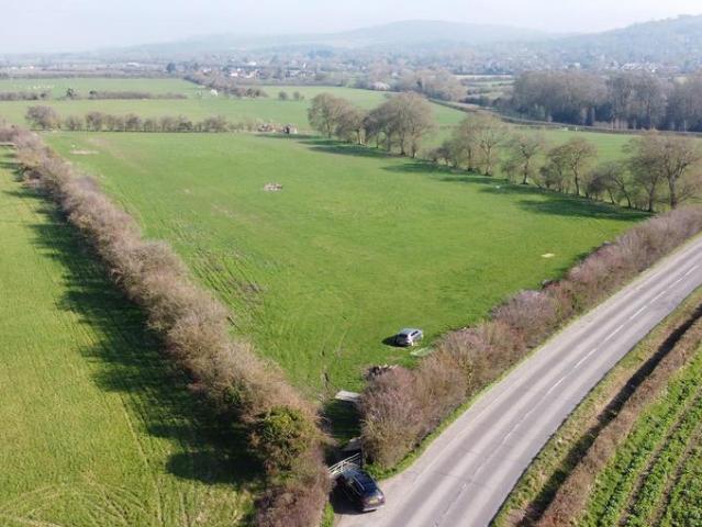 Land for rent in Princes Risborough, Buckinghamshire