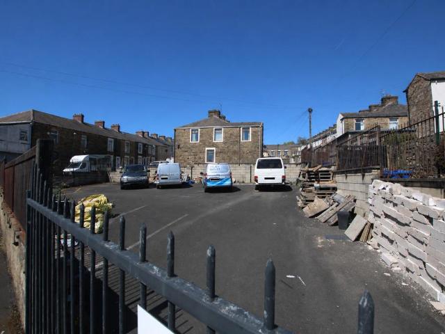 Land for rent in Milnshaw, Backburn