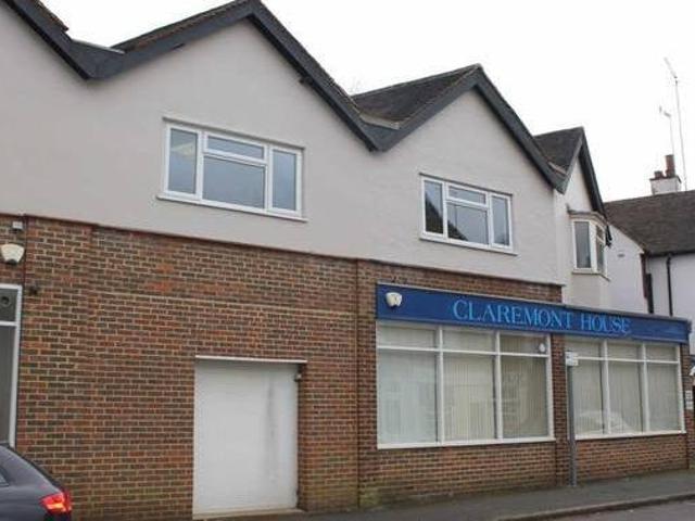 House for rent in Surrey, England