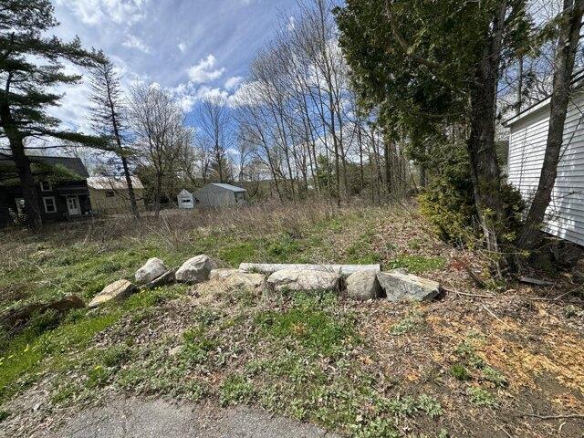 Land for sale in Vassalboro, Maine
