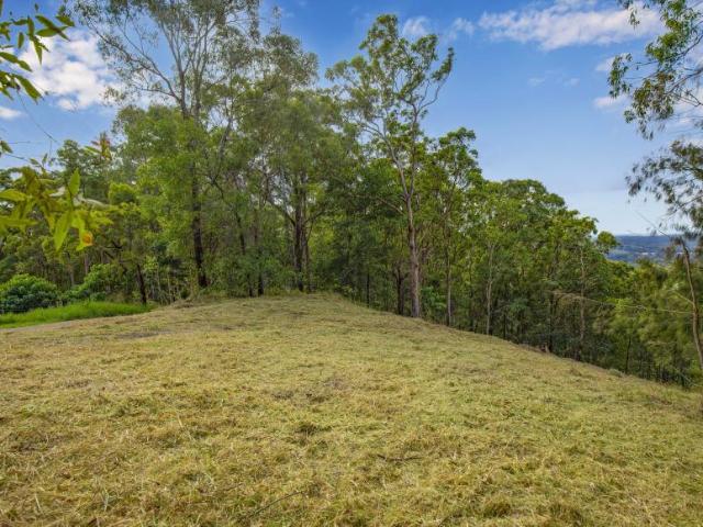 Land for sale in Kings Creek, Queensland