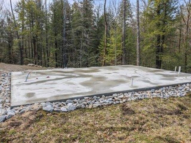 Land for sale in Vienna, Maine