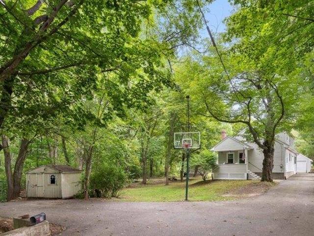 Land for sale in Wakefield, Middlesex County