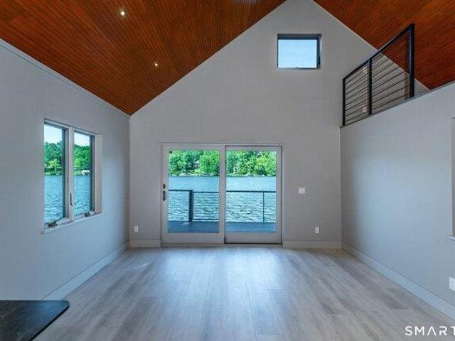 Land for sale in Connecticut