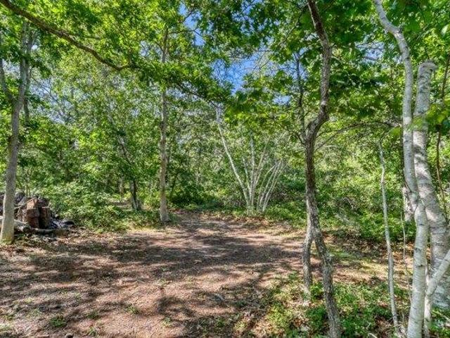 Land for sale in West Tisbury, Massachusetts