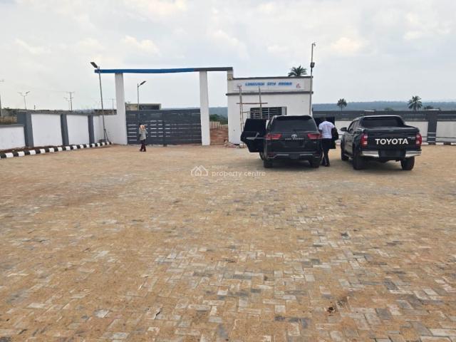 Land for sale in Oshimili South, Delta