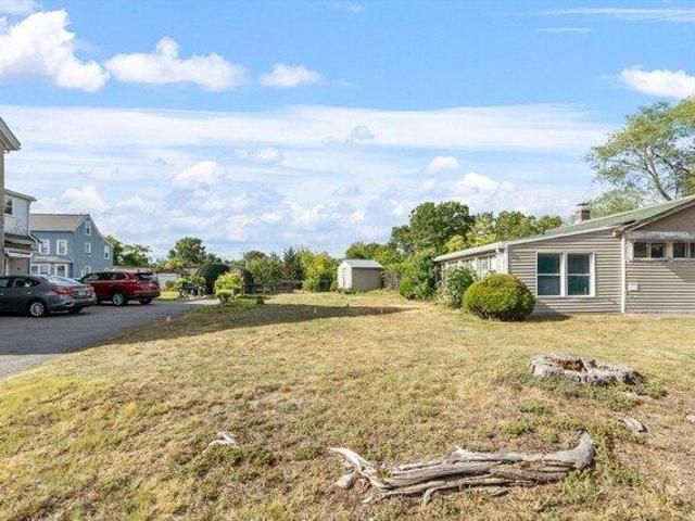 Land for sale in Massachusetts