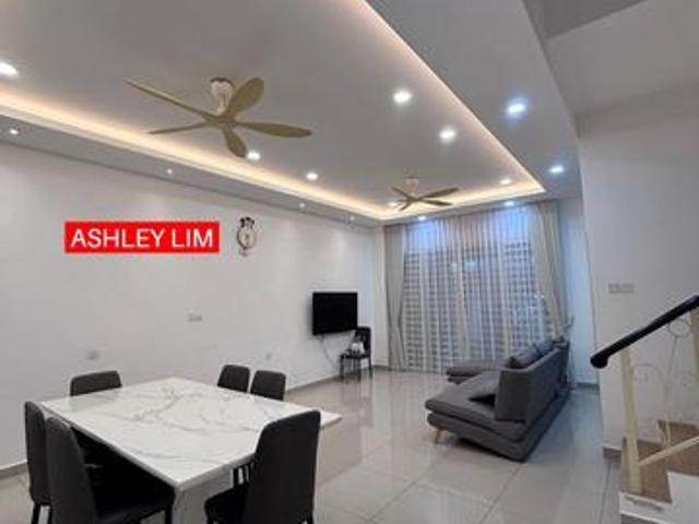 Terraced House for rent in Wellesley, Penang