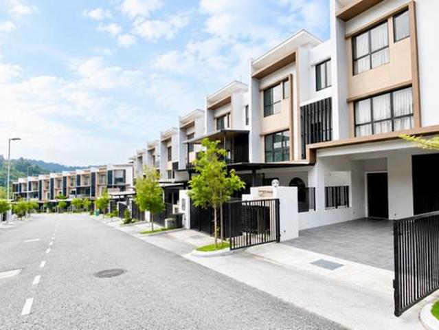 Terraced House for sale in Country Heights Damansara, Kuala Lumpur