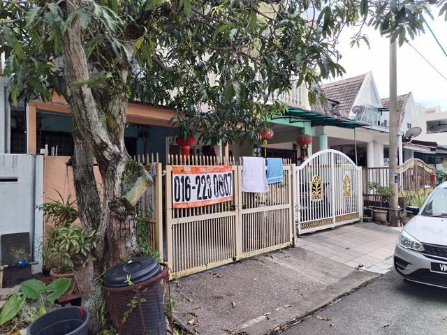 Terraced House for sale in Country Heights Damansara, Kuala Lumpur