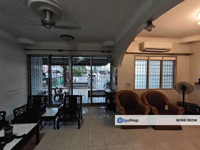 House for sale in Country Heights Damansara, Kuala Lumpur