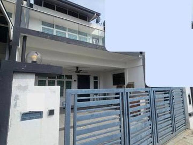 Terraced House for rent in Kinabalu, Sabah