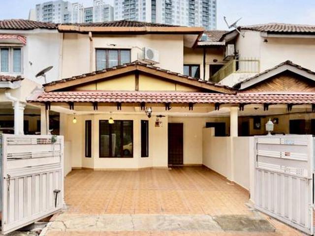 Terraced House for sale in Country Heights Damansara, Kuala Lumpur