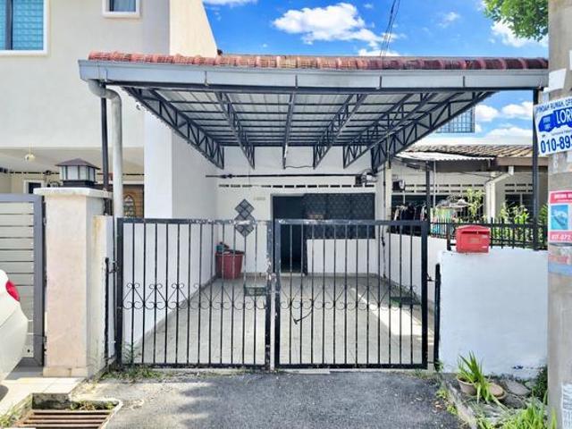 Terraced House for sale in Country Heights Damansara, Kuala Lumpur