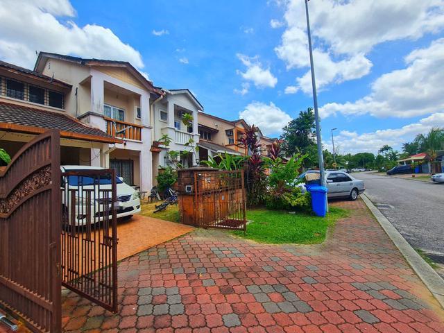Terraced House for sale in Petaling, Alam Impian