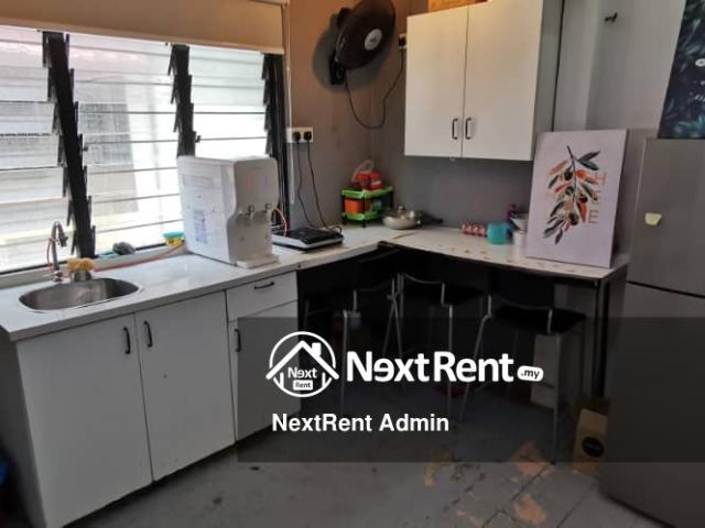 House for rent in Petaling, Alam Impian