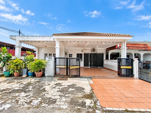 Terraced House for sale in Country Heights Damansara, Kuala Lumpur