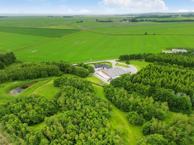 Landejendom til salg i Brønderslev-Dronninglund