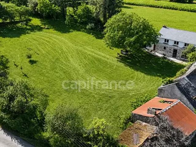 Maison vente à Rozaon, Landeleau