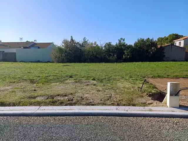 Terrain vente à France métropolitaine, Landeronde