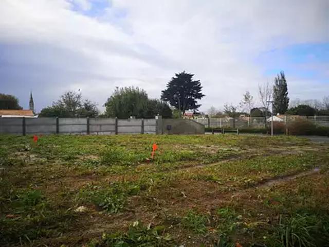 Terrain vente à France métropolitaine, Landeronde